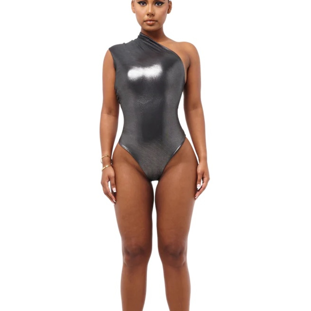 Coucoo jani one shoulder bodysuit